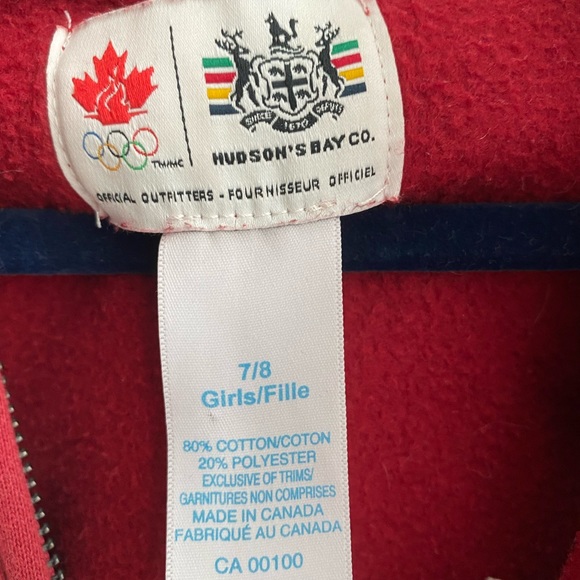 2010 official Olympic red hoodie girls size 7/8 - Picture 5 of 5